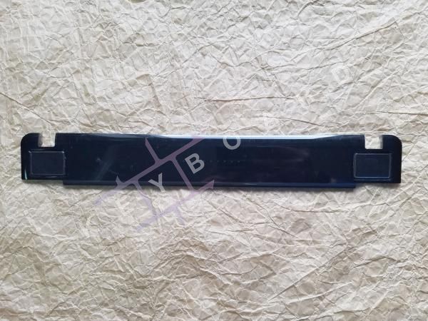 Верхня частина Lenovo Ideapad Y550